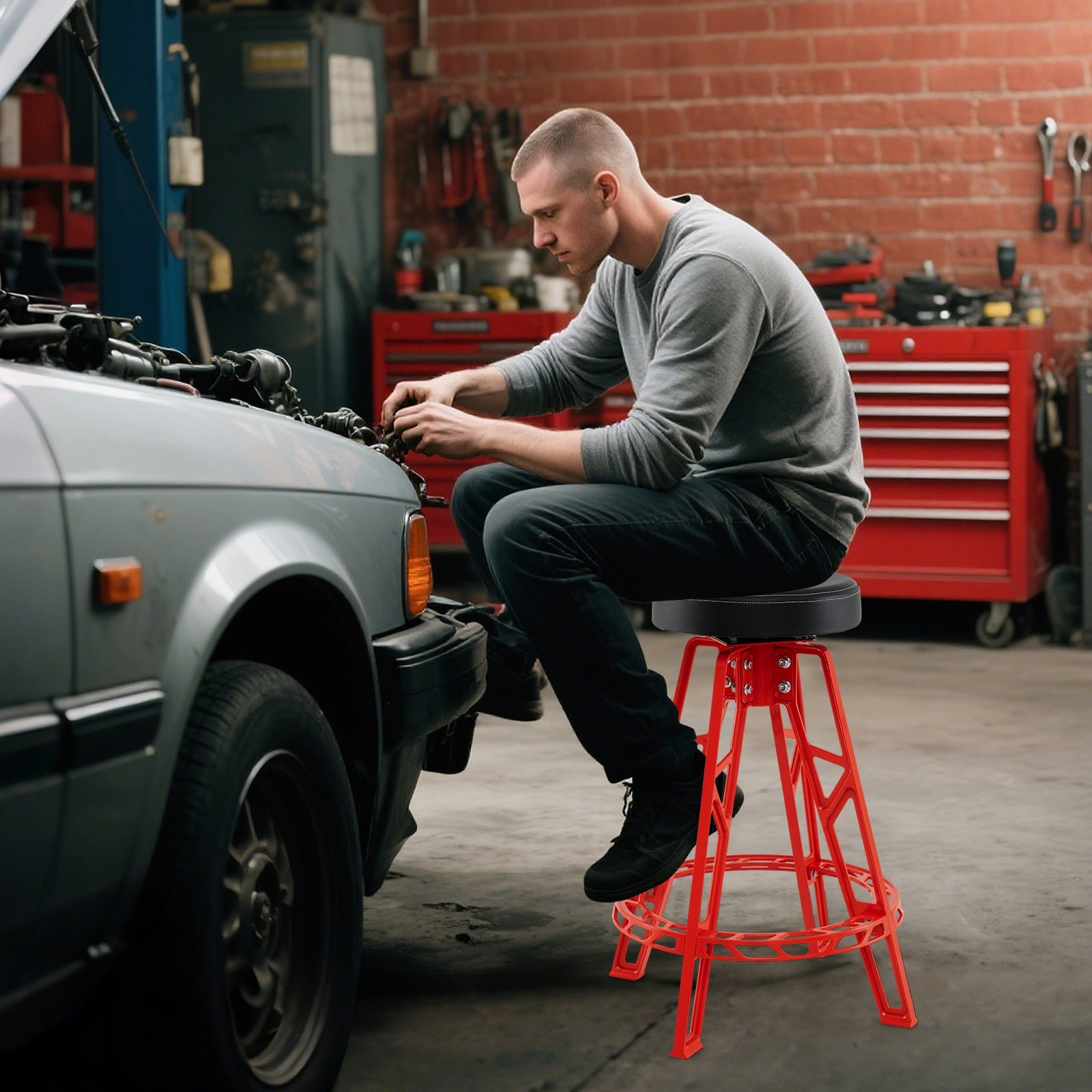 Heavy-Duty Aluminum Garage Bar Chair with 360¬∞ Swiveling Seat-Red